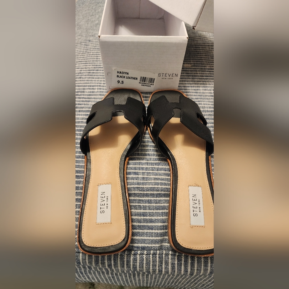 NWT Steve Madden Black Leather Hadyn Sandals 9.5